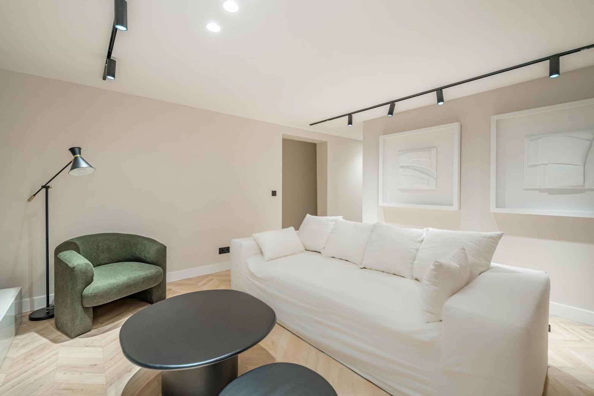 Puerta Del Sol 3Br 3Bh Apartment Madrid Exterior photo